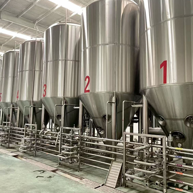 新建精酿啤酒设备厂—精酿啤酒设备是什么材质制造的